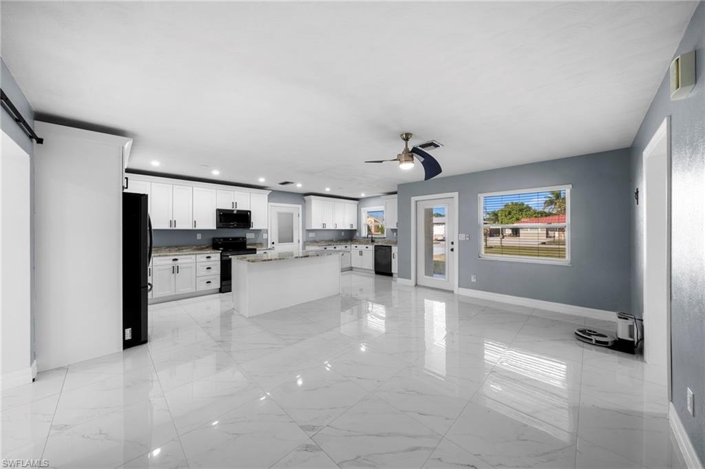 RIVERBEND - Residential