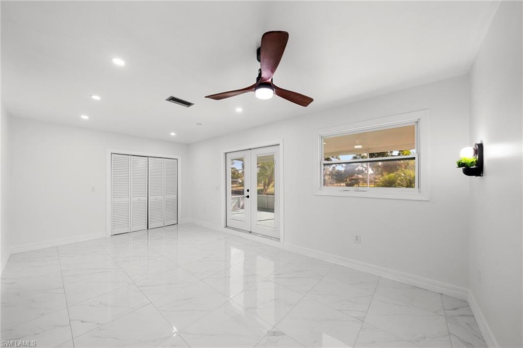 RIVERBEND - Residential