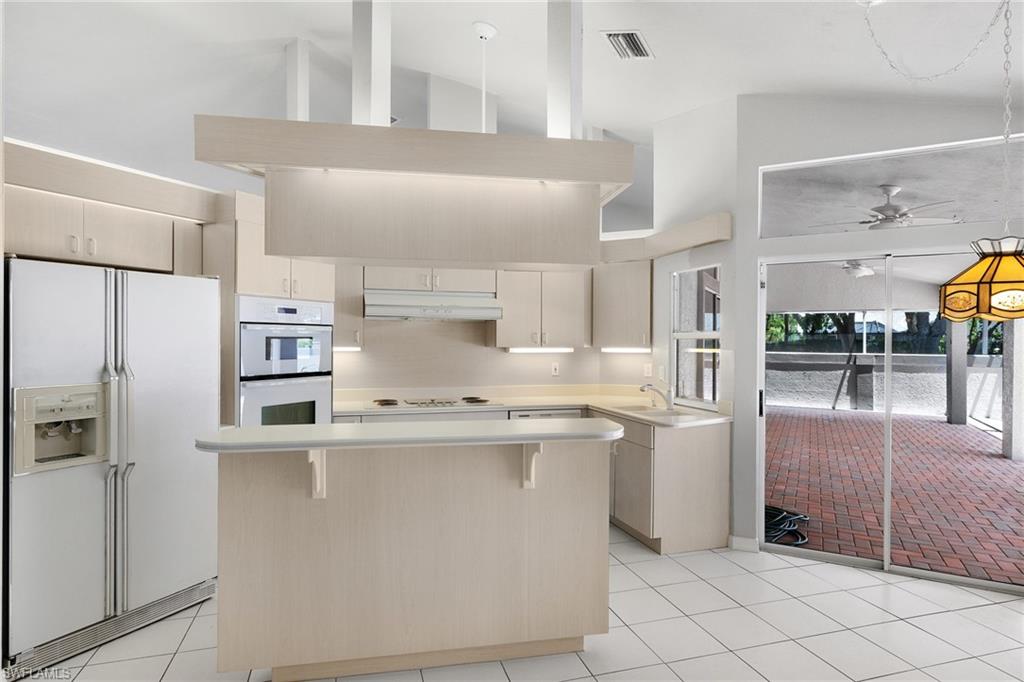 CALOOSA YACHT & RACQUET CLUB - Residential