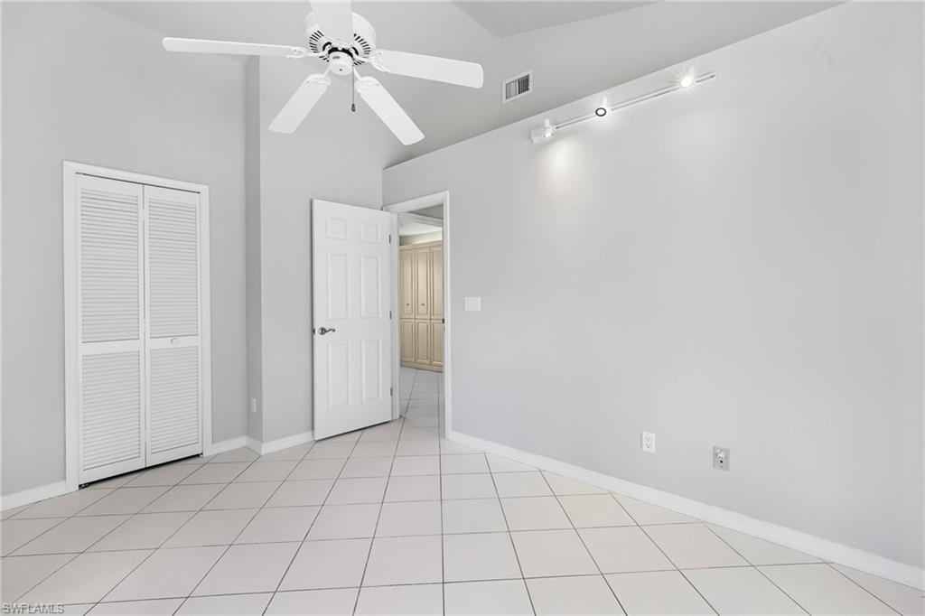 CALOOSA YACHT & RACQUET CLUB - Residential