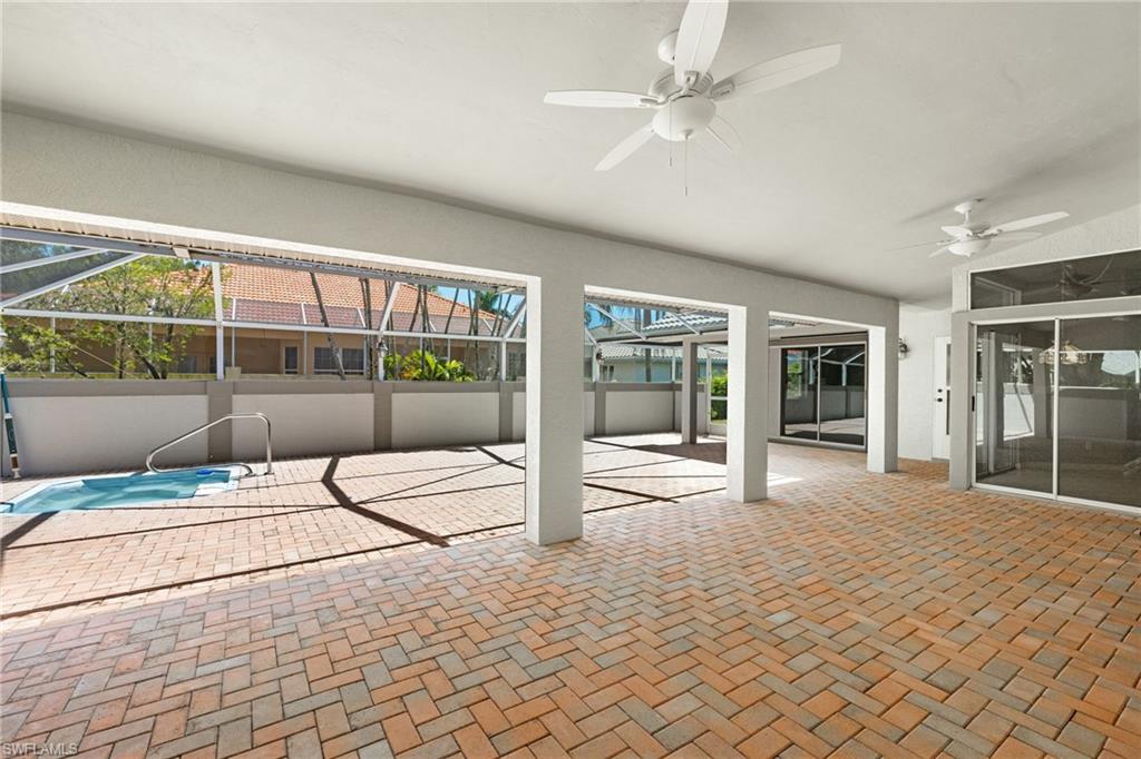 CALOOSA YACHT & RACQUET CLUB - Residential