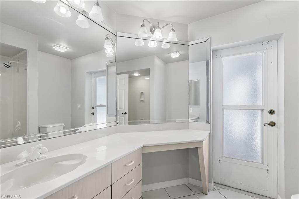 CALOOSA YACHT & RACQUET CLUB - Residential