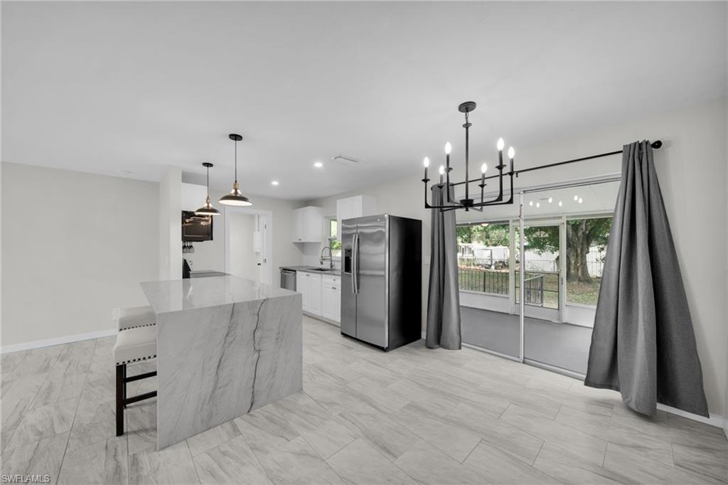 FORT MYERS SHORES - Residential