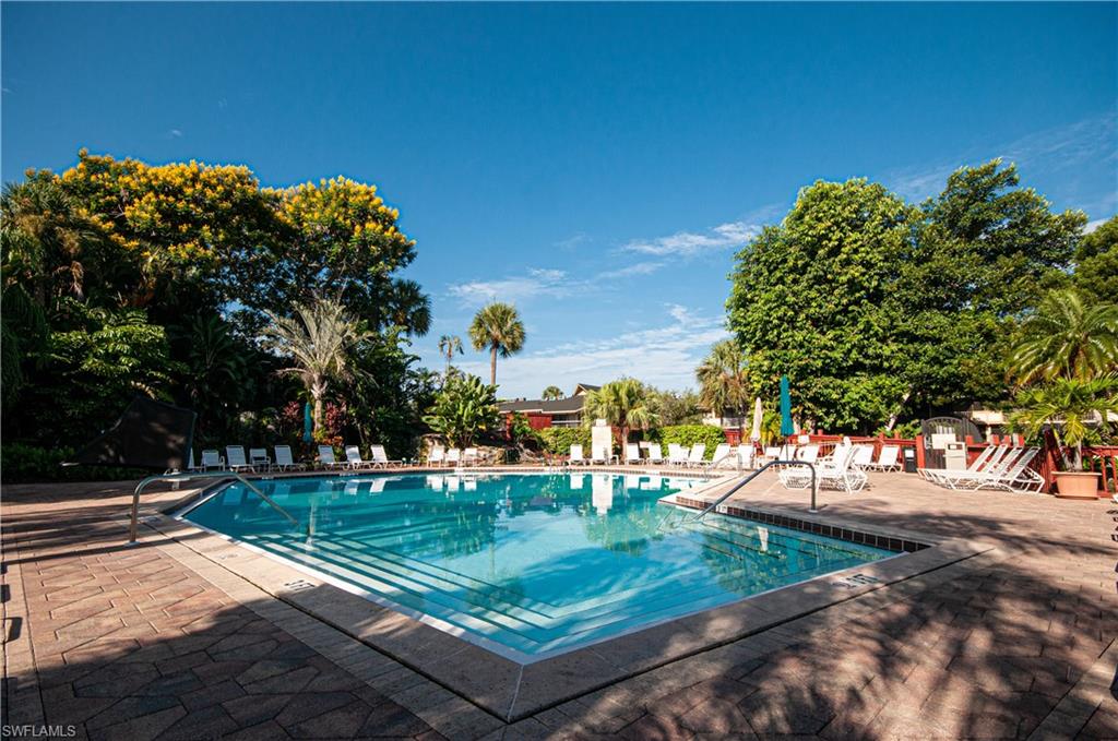 PARK SHORE RESORT - Residential