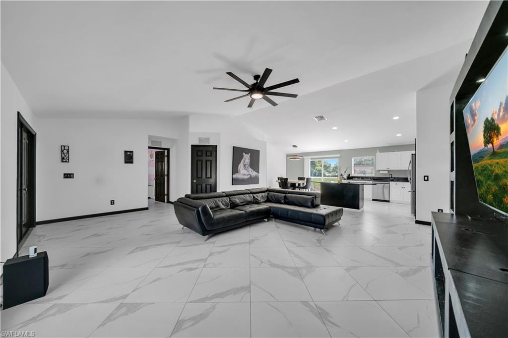 FORT MYERS - Residential