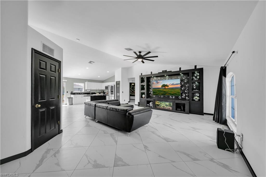 FORT MYERS - Residential