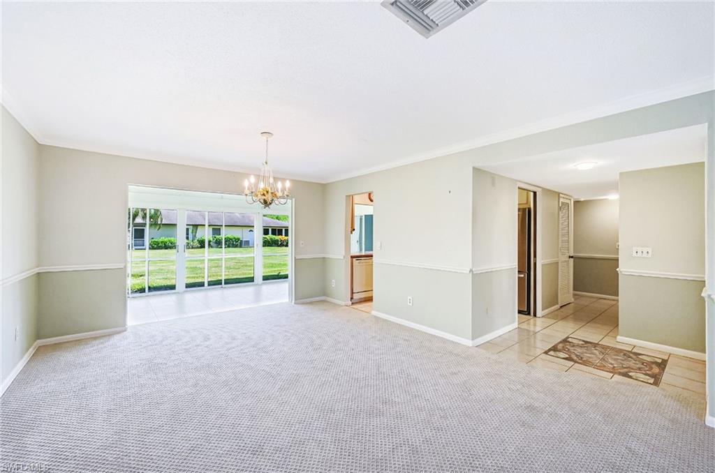 LAKEWOOD VILLAS - Residential