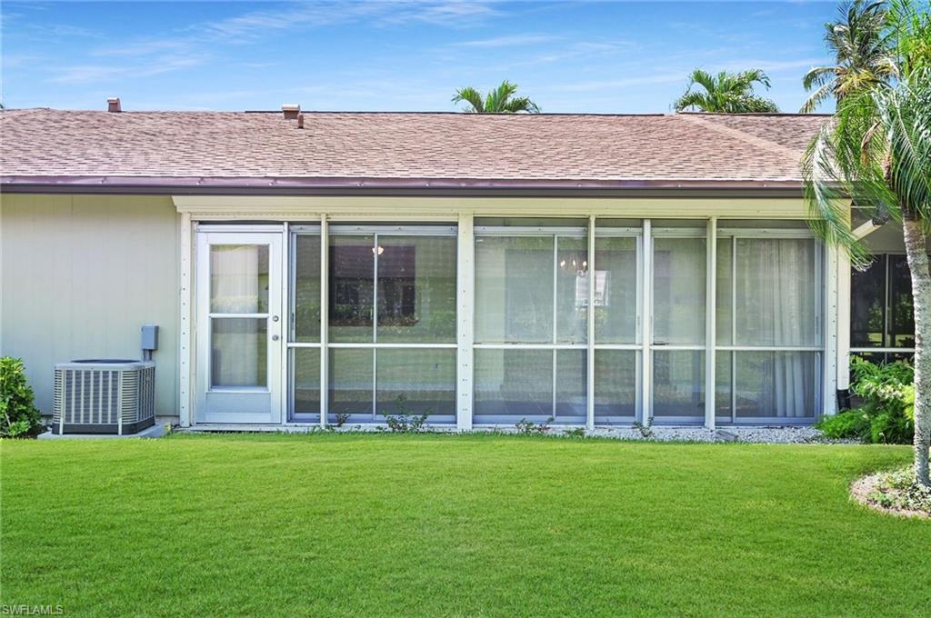 LAKEWOOD VILLAS - Residential