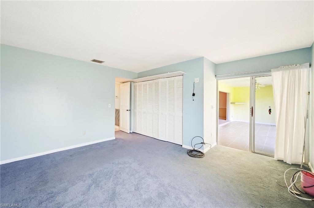 LAKEWOOD VILLAS - Residential