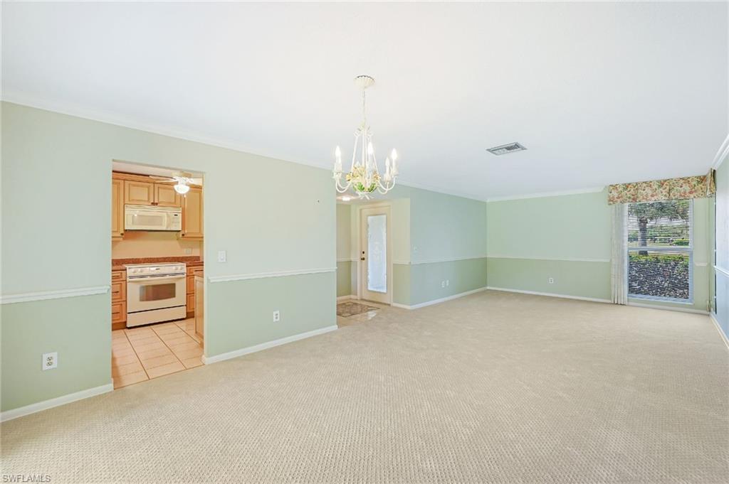 LAKEWOOD VILLAS - Residential