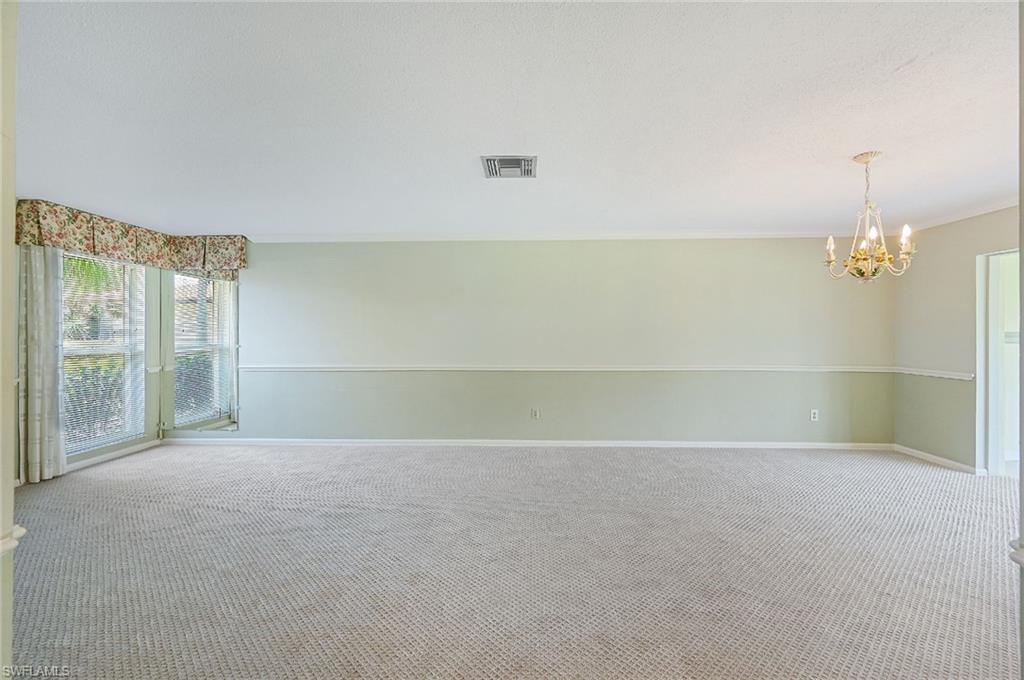 LAKEWOOD VILLAS - Residential