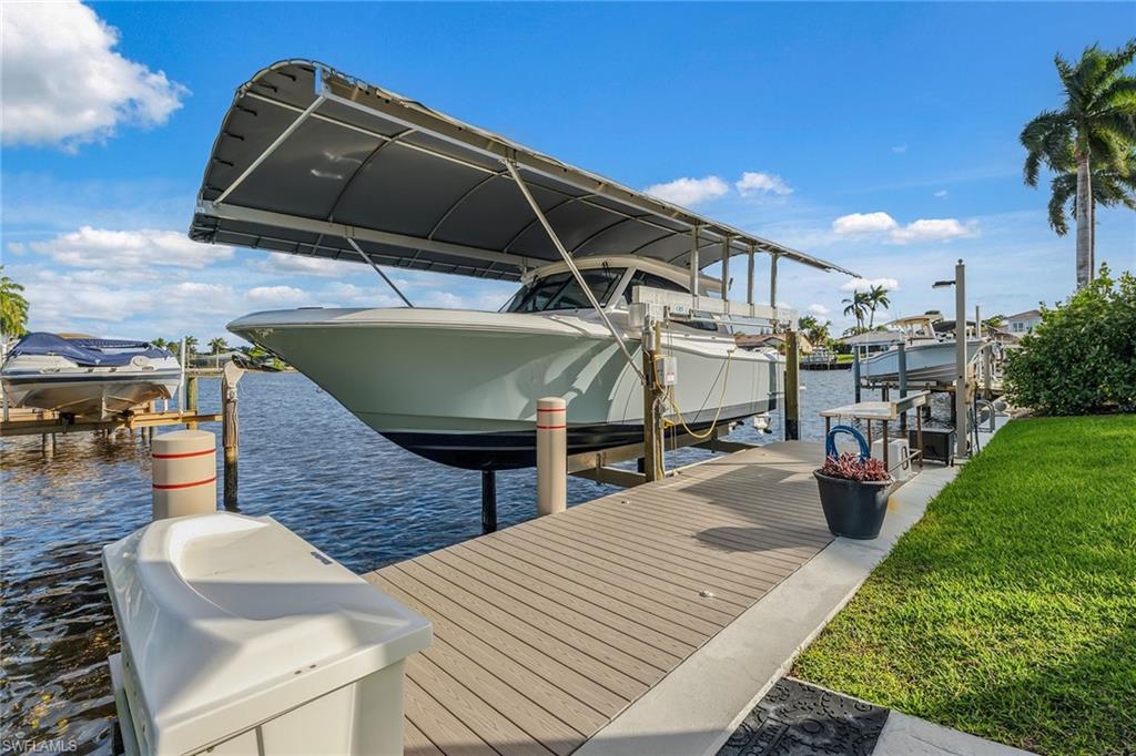 PORT OF THE ISLANDS - Residential