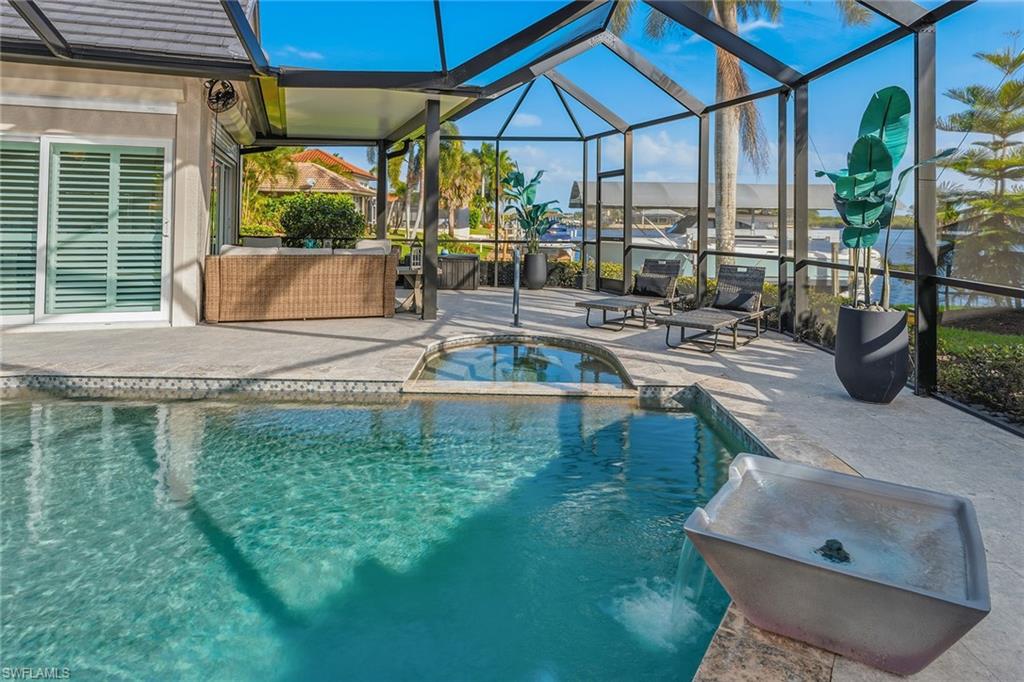 PORT OF THE ISLANDS - Residential