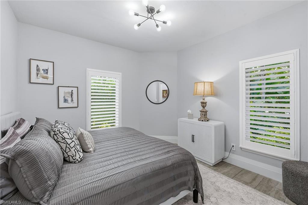 PORT OF THE ISLANDS - Residential