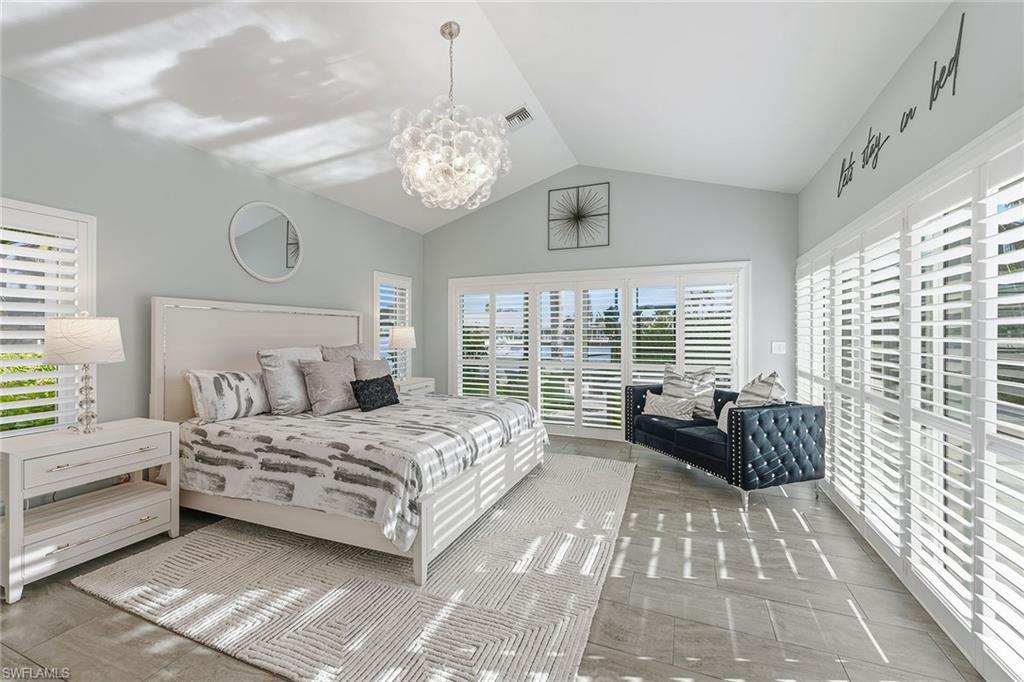 PORT OF THE ISLANDS - Residential