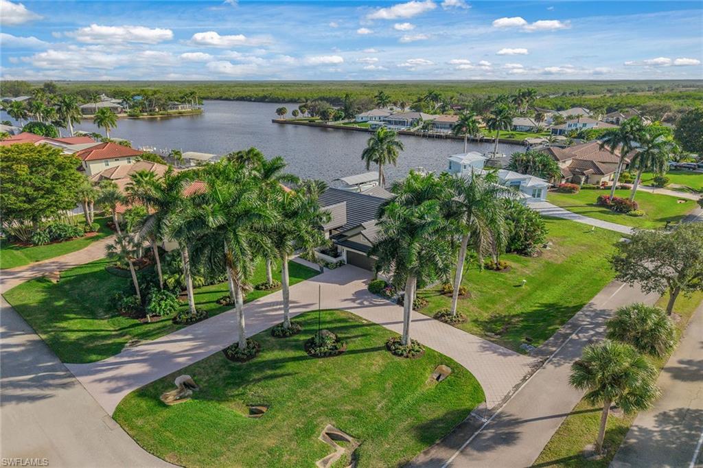 PORT OF THE ISLANDS - Residential