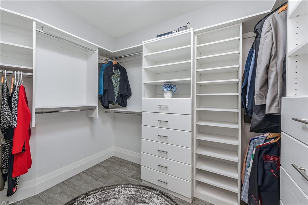 PORT OF THE ISLANDS - Residential