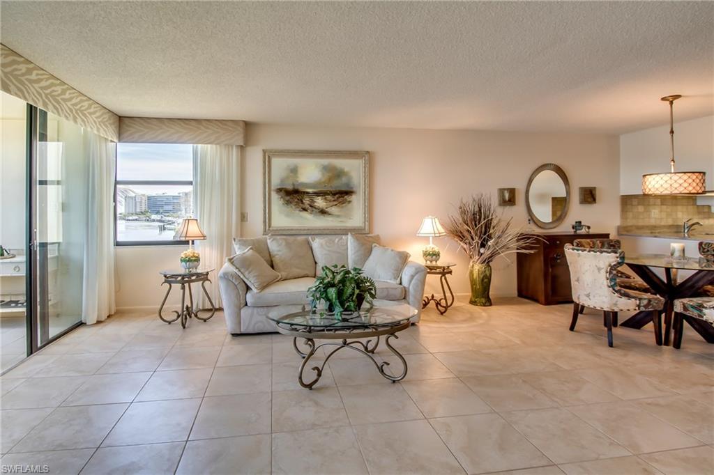 THE PALMS OF BAY BEACH - Residential