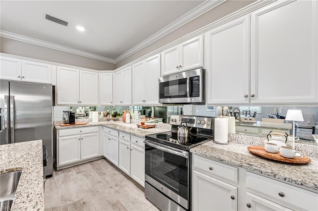 ARBORWOOD PRESERVE - Residential