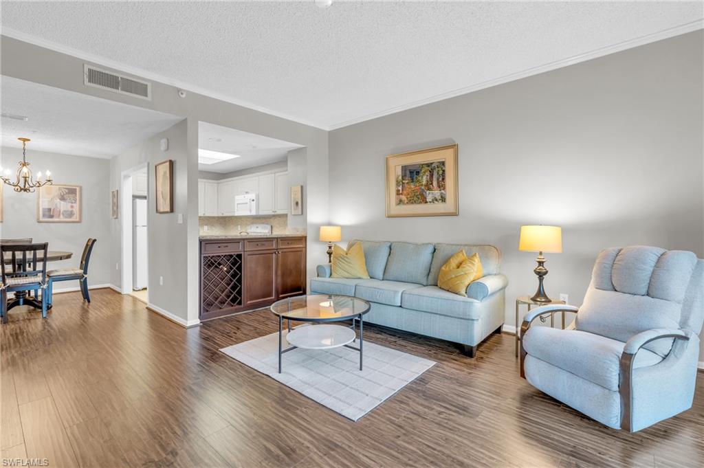 ARBOR TRACE - Residential