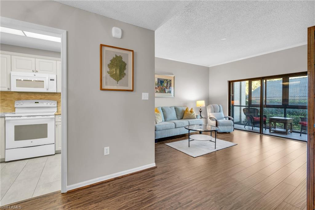 ARBOR TRACE - Residential