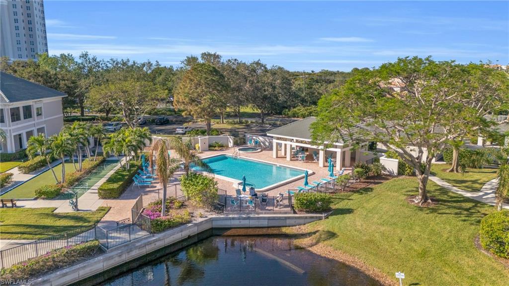 ARBOR TRACE - Residential