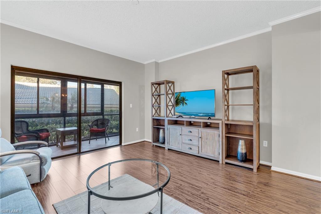 ARBOR TRACE - Residential