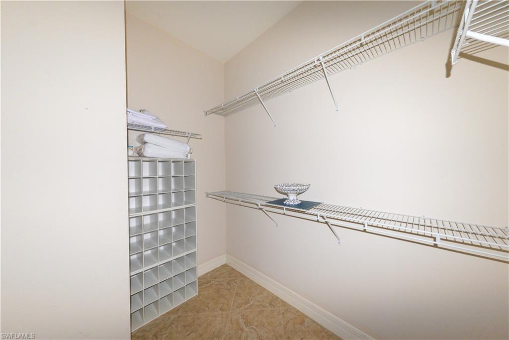 GRAYCLIFF - Residential