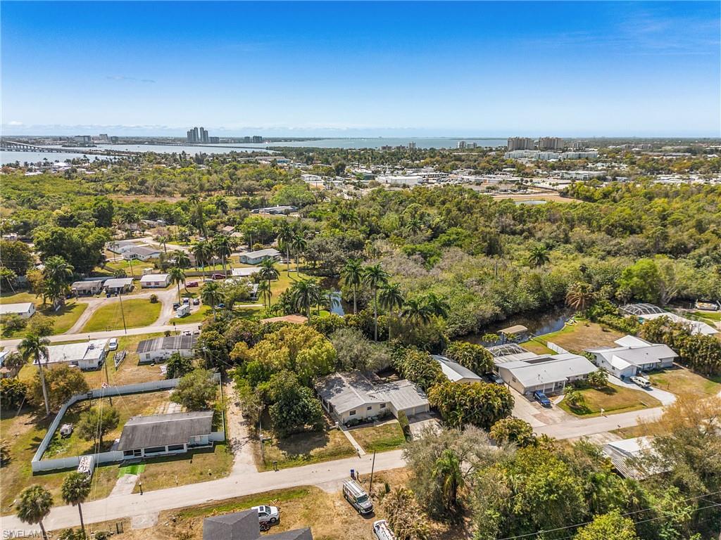NORTH FORT MYERS - Residential