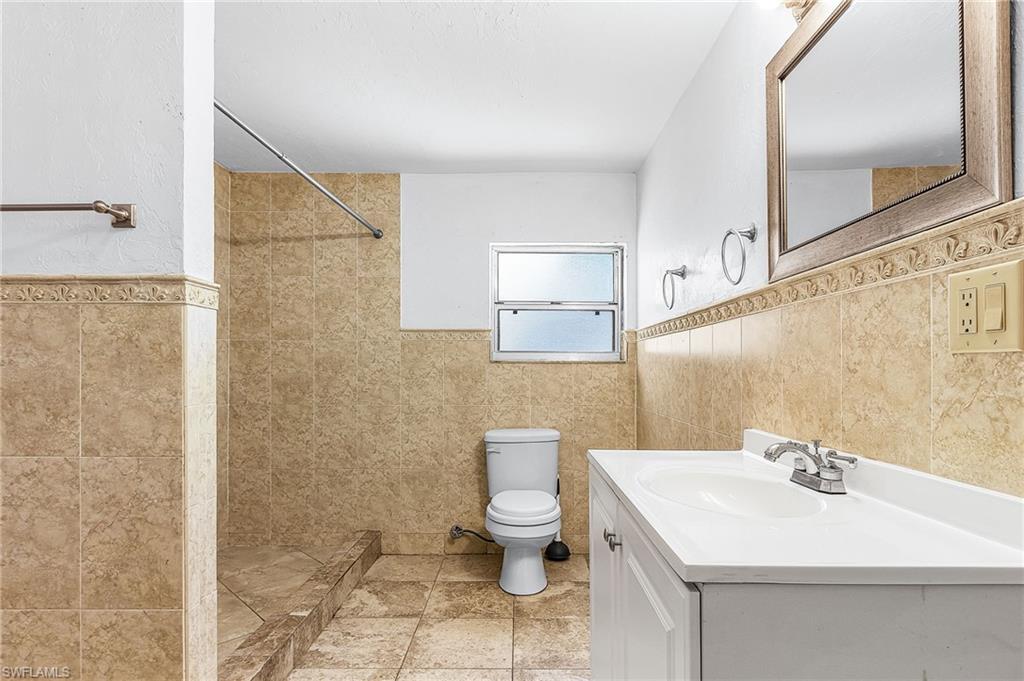 NORTH FORT MYERS - Residential