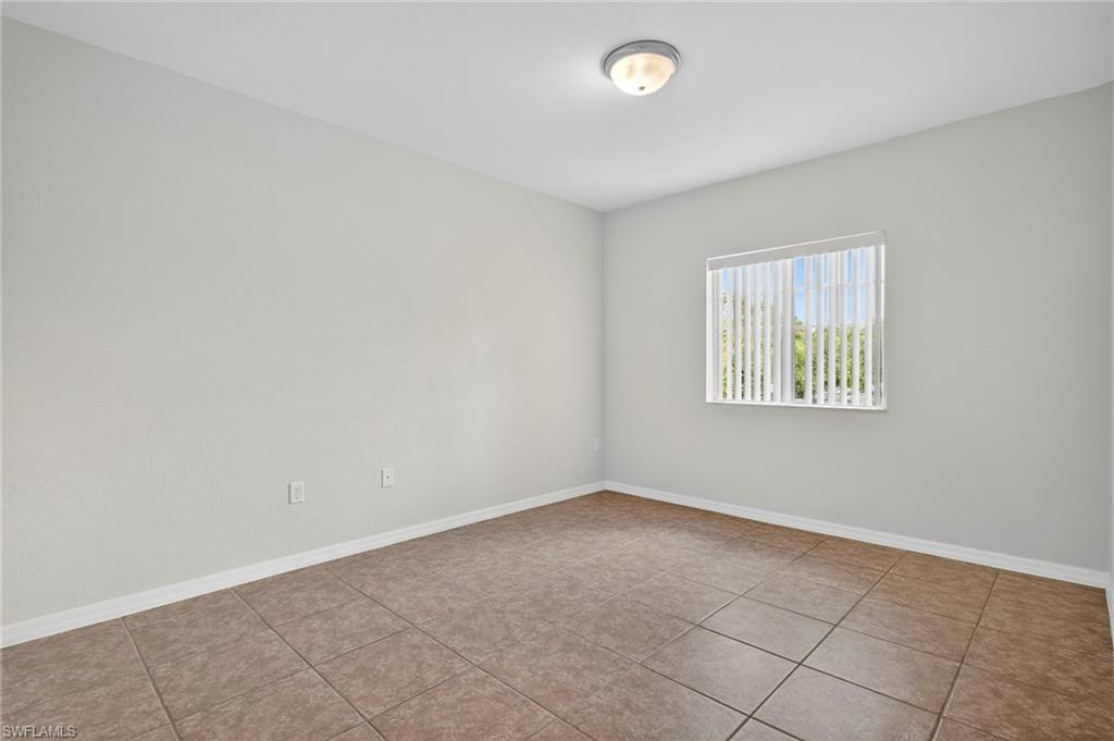 BELLA CASA - Residential Lease