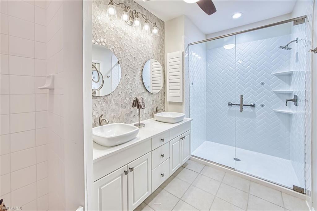 AVALON BAY - Residential