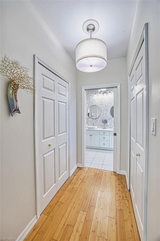 AVALON BAY - Residential