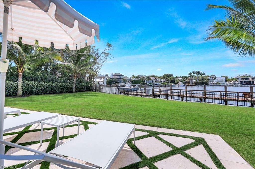 AQUALANE SHORES - Residential