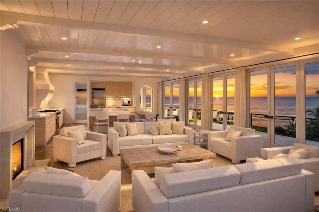 METES AND BOUNDS - Land