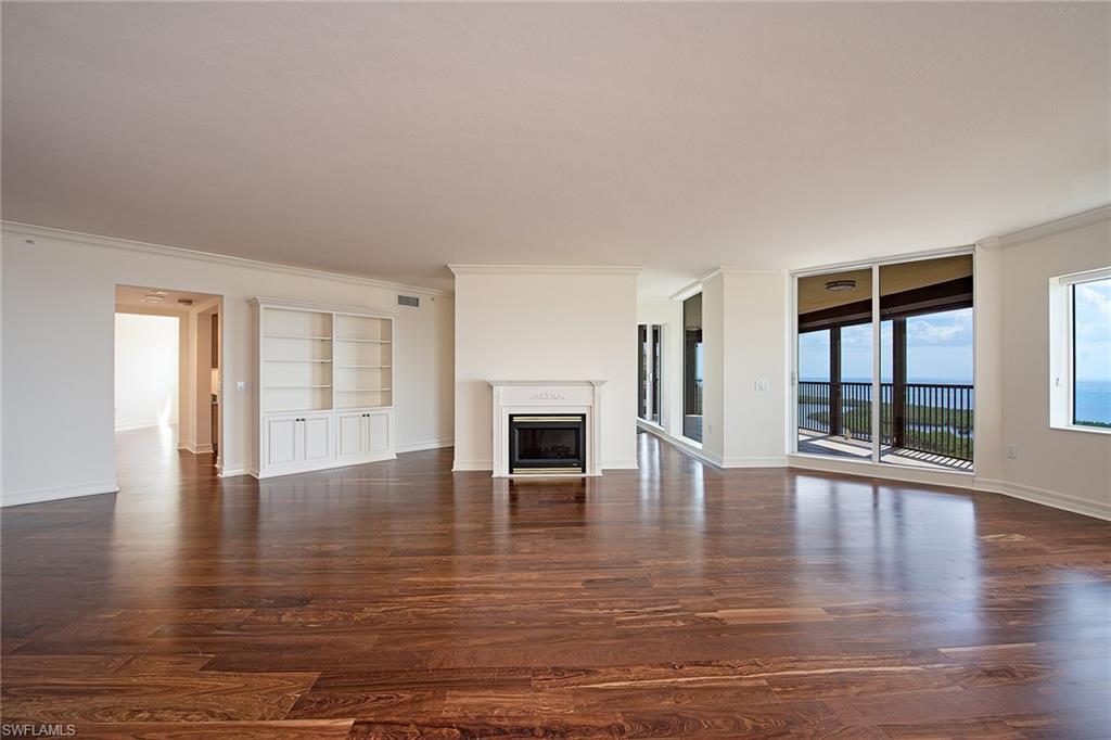 Marbella at Pelican Bay - Residential