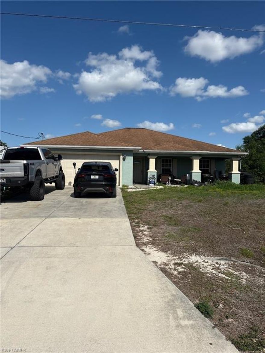 Beautiful property located in Lehigh Acres! A 3 Bedroom 2 Bath with 1,472 Living sq ft situated on a 0.25 Acre lot in a quiet neighborhood in the Harris neighborhood. In great condition and ready to move in!