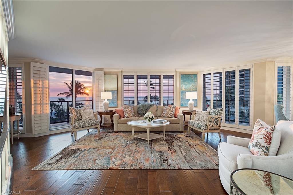 MERIDIAN CLUB - Residential