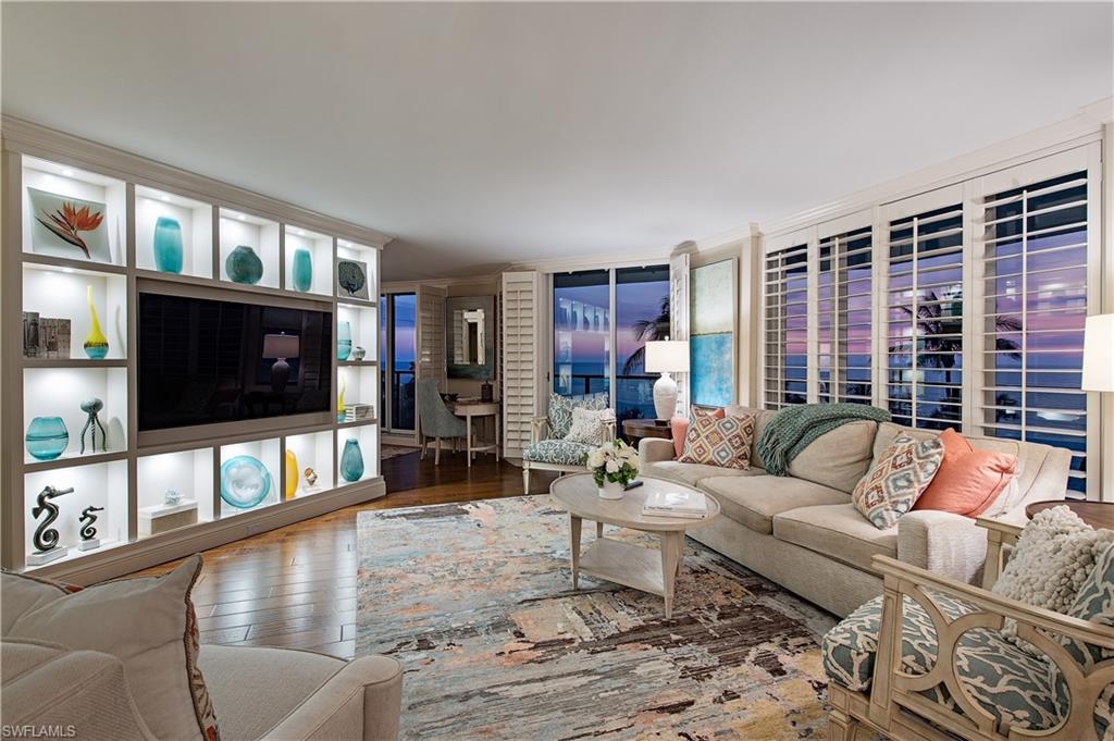 MERIDIAN CLUB - Residential