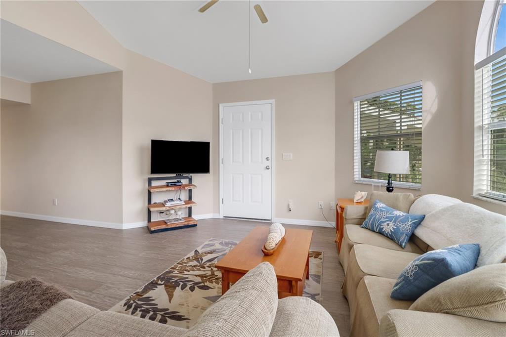 4121 Gunnison CT 1124