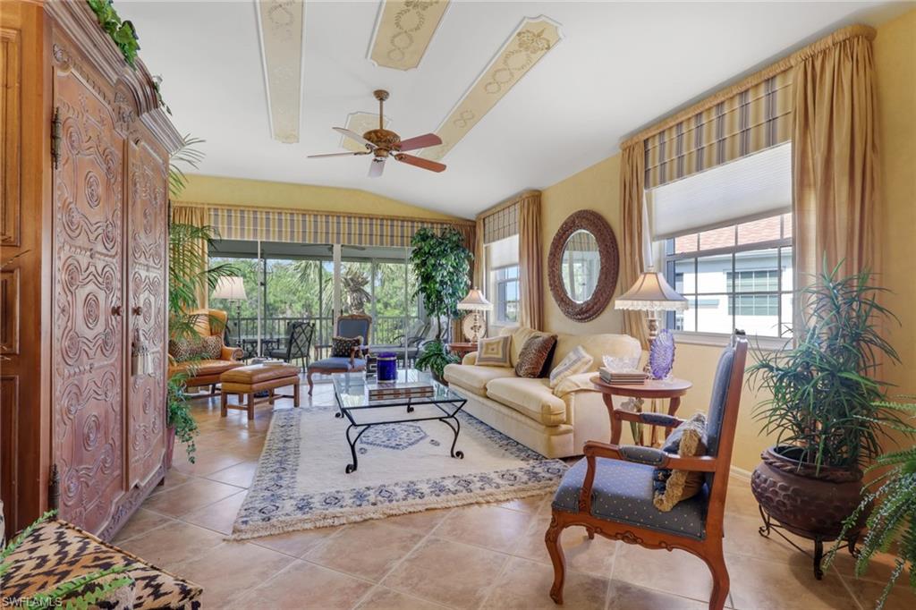 LIGHTHOUSE BAY - Residential