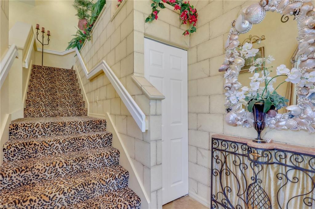 10801 Crooked River RD 203