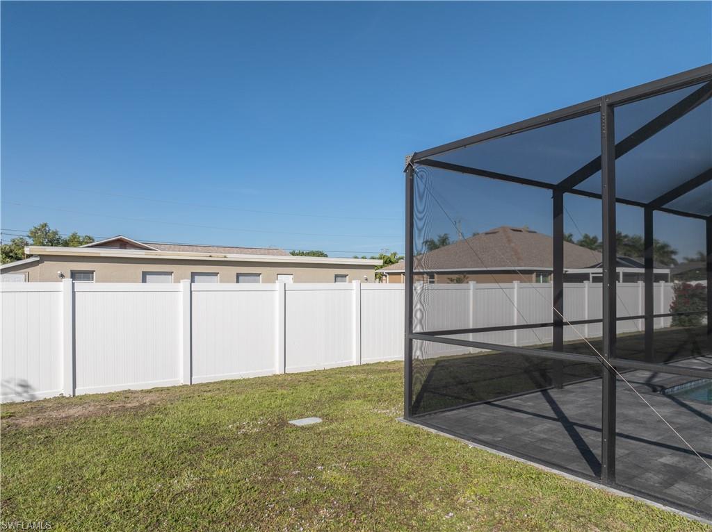 CAPE CORAL - Residential