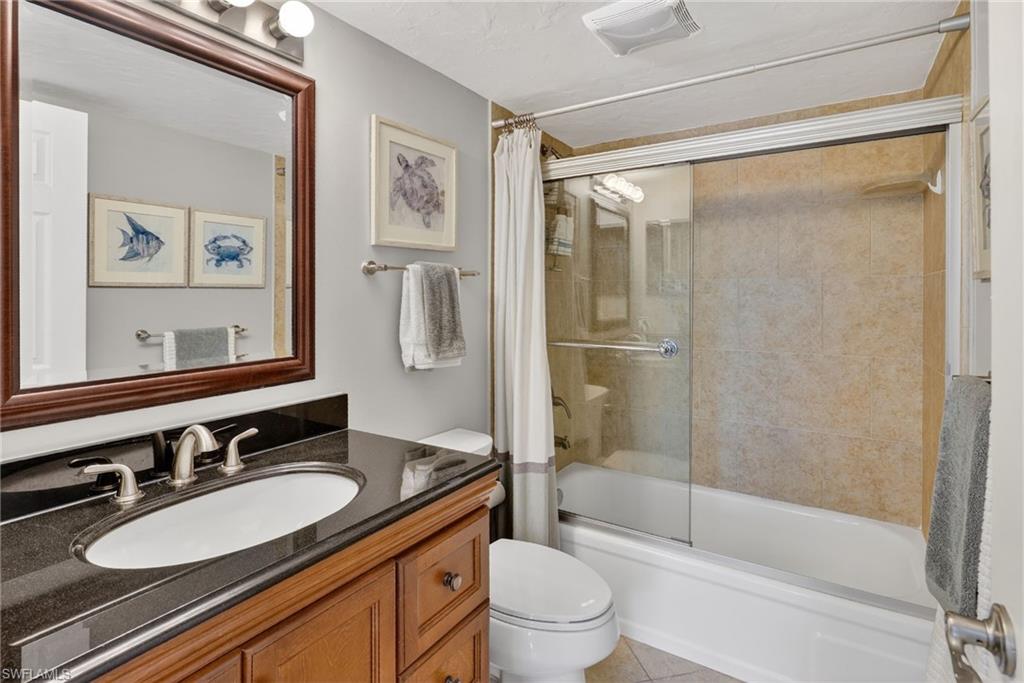 TOWERS CONDO - Residential