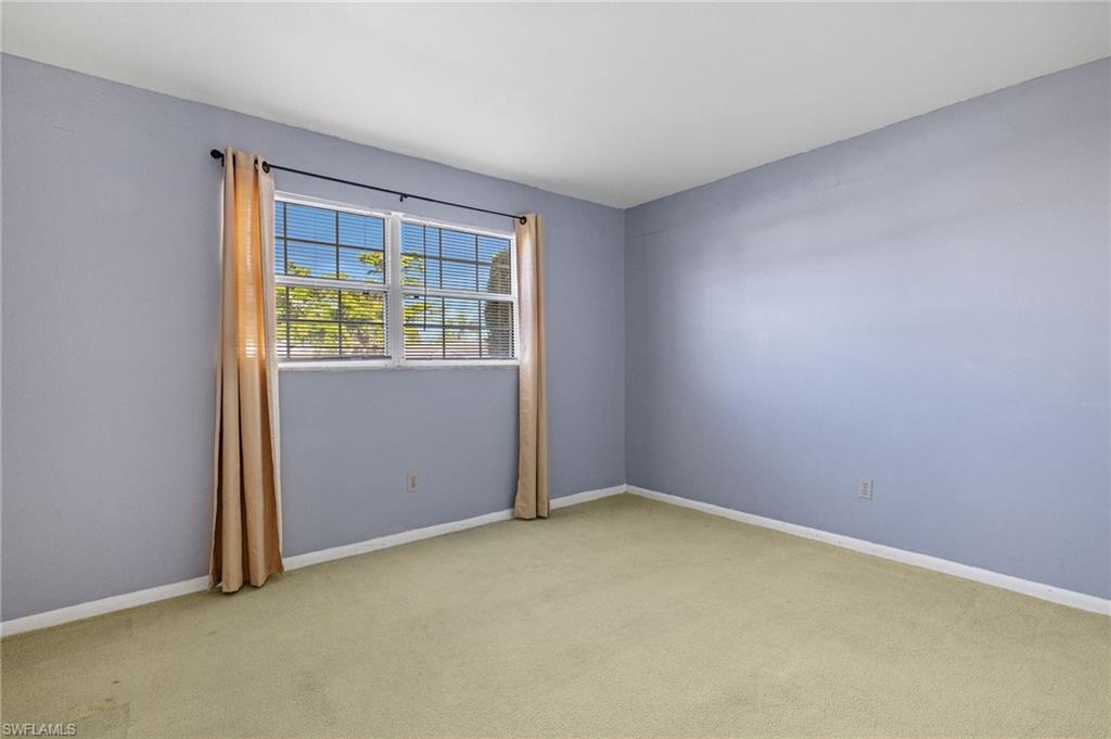 MYERLEE COUNTRY CLUB ESTATES NORTH CONDO - Residential