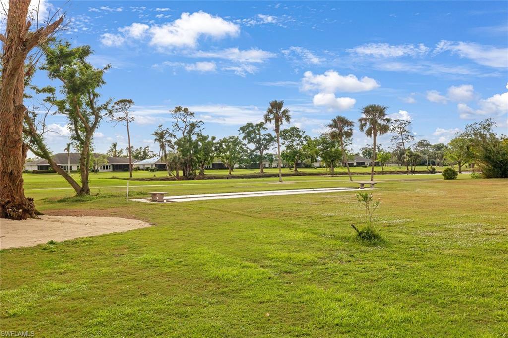 MYERLEE COUNTRY CLUB ESTATES NORTH CONDO - Residential