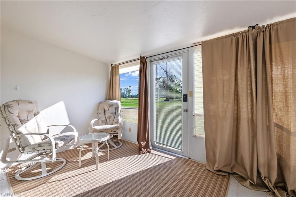 MYERLEE COUNTRY CLUB ESTATES NORTH CONDO - Residential