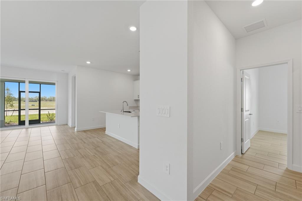 TUCKERS COVE - Residential