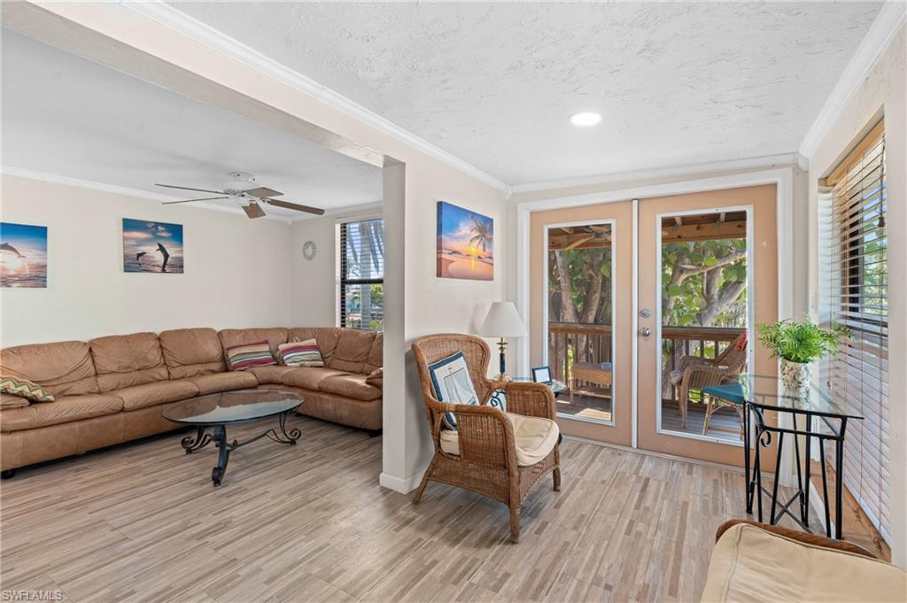 MIRAMAR - Residential