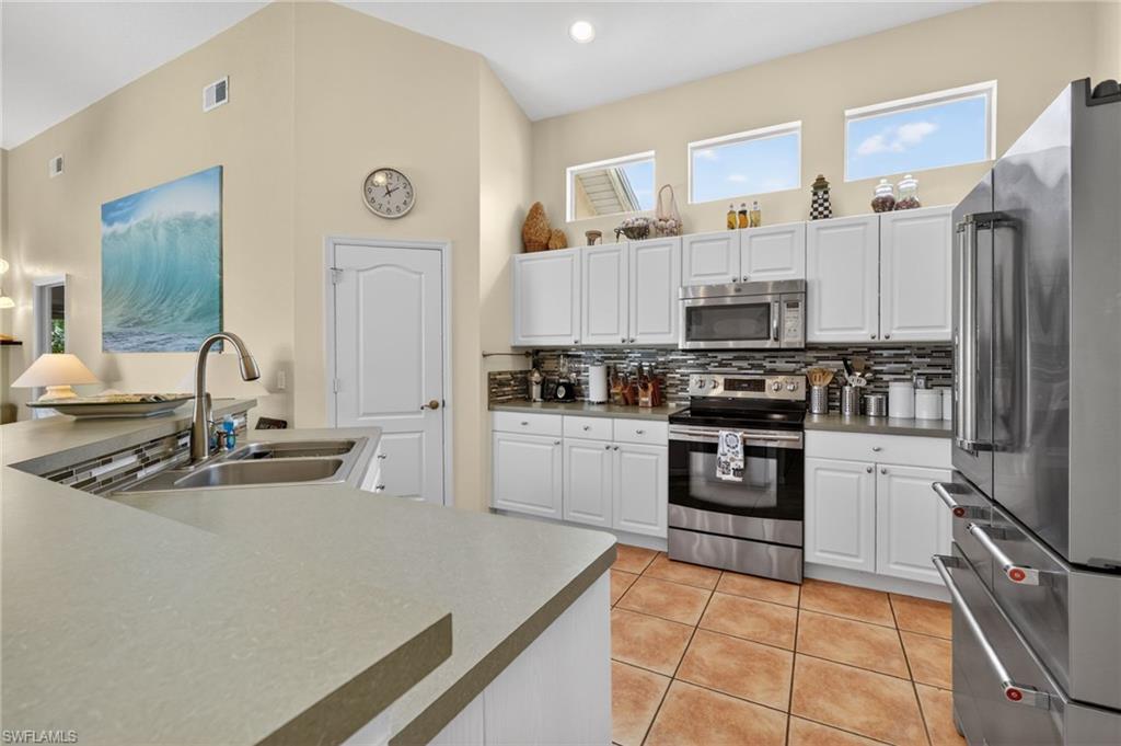 BRIARWOOD - Residential